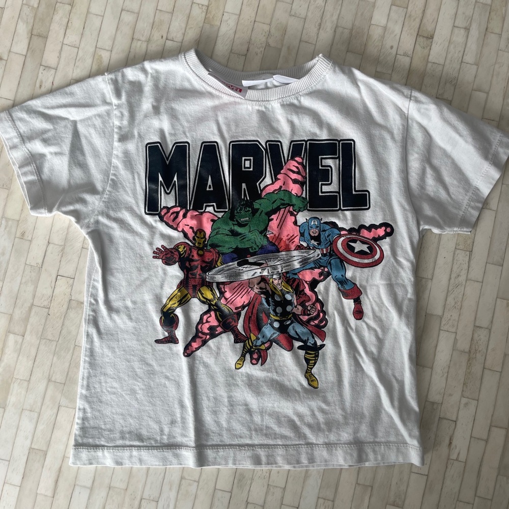 Zara Marvel t-shirt